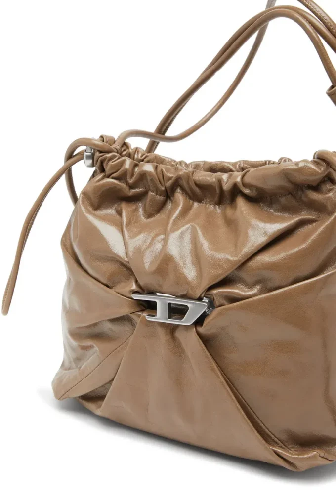 scrunch-d bucket Geantă Scrunch-D-Bucket din piele strălucitoare șifonată