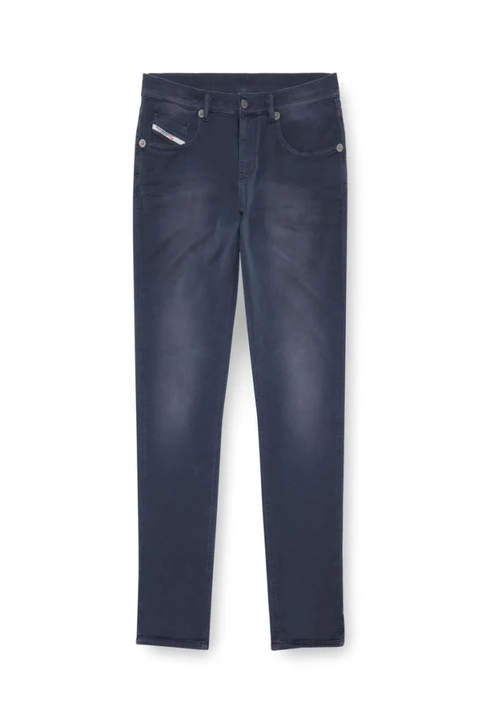 slim 2060 D-Strukt JoggJeans® 0670m Găsiți cel mai apropiat magazin slim 2060 D-Strukt JoggJeans® 0670m Găsiți cel mai apropiat magazin