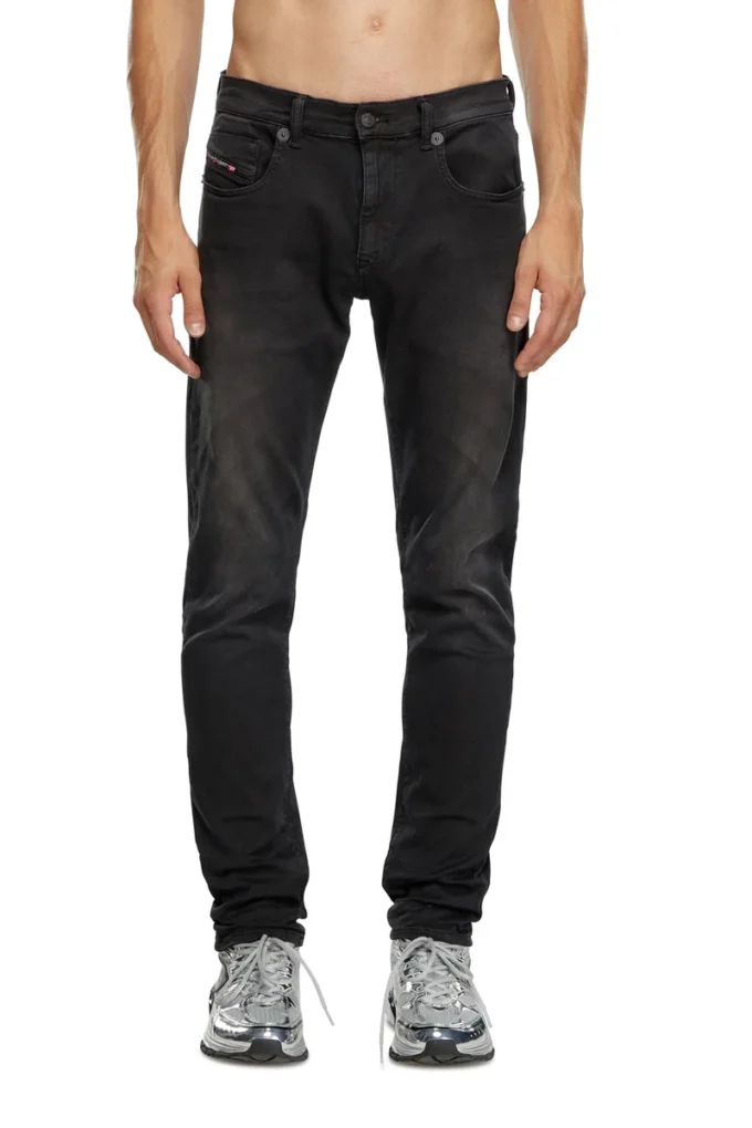 slim 2060 D-Strukt JoggJeans® 0670m Găsiți cel mai apropiat magazin slim 2060 D-Strukt JoggJeans® 0670m Găsiți cel mai apropiat magazin