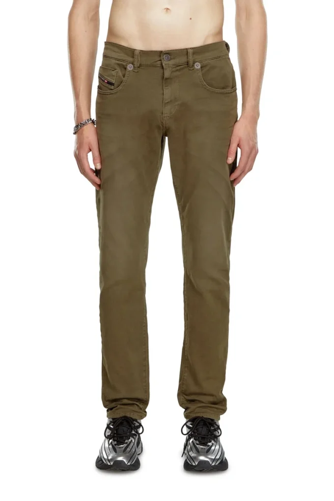 slim 2060 D-Strukt JoggJeans® 0670m Găsiți cel mai apropiat magazin slim 2060 D-Strukt JoggJeans® 0670m Găsiți cel mai apropiat magazin