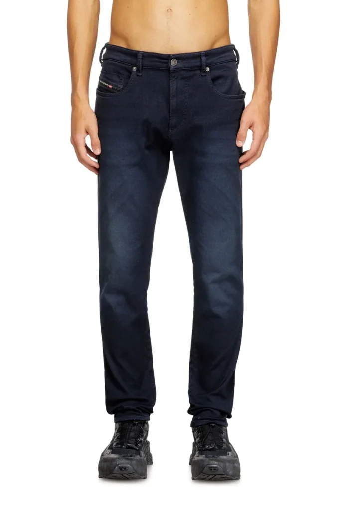 slim 2062 D-Strukt JoggJeans® 0670m Găsește cel mai apropiat magazin slim 2062 D-Strukt JoggJeans® 0670m Găsește cel mai apropiat magazin