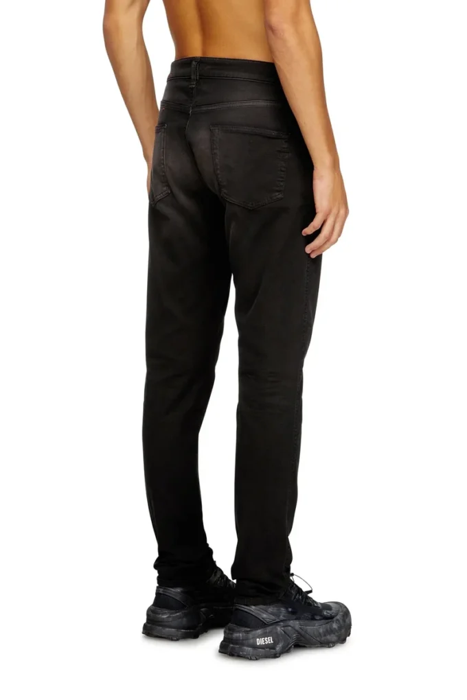 slim 2062 D-Strukt JoggJeans® 0670m Găsește cel mai apropiat magazin slim 2062 D-Strukt JoggJeans® 0670m Găsește cel mai apropiat magazin