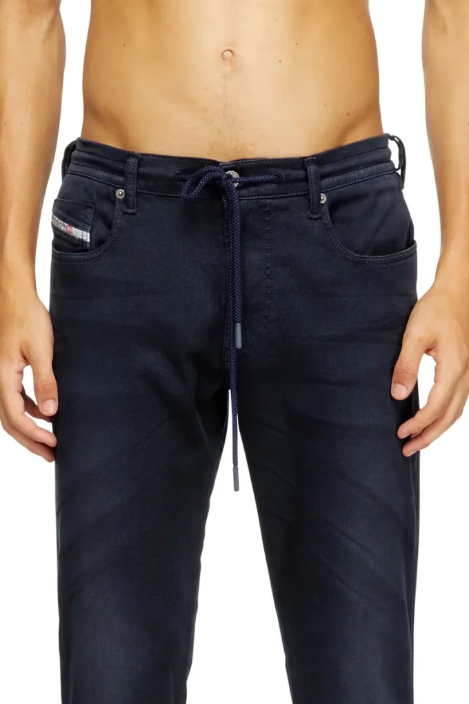slim 2062 D-Strukt JoggJeans® 0670m Găsește cel mai apropiat magazin slim 2062 D-Strukt JoggJeans® 0670m Găsește cel mai apropiat magazin