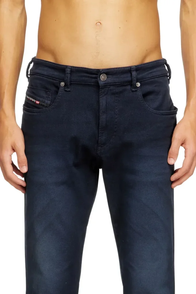 slim 2062 D-Strukt JoggJeans® 0670m Găsește cel mai apropiat magazin slim 2062 D-Strukt JoggJeans® 0670m Găsește cel mai apropiat magazin