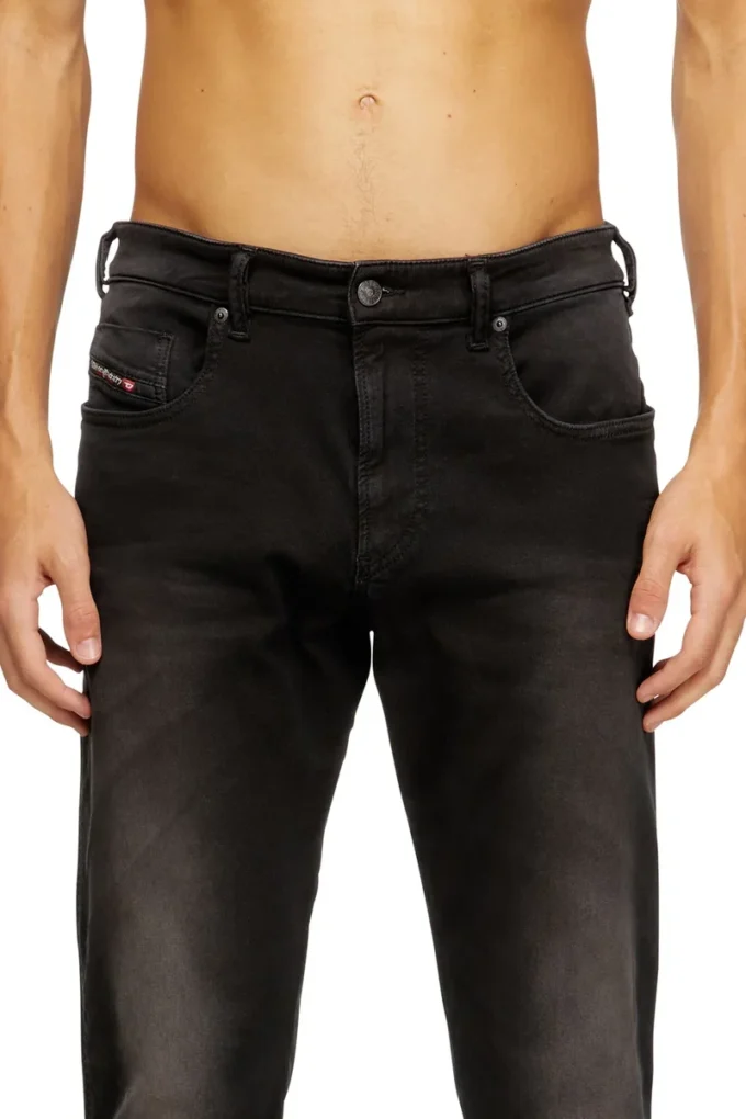 slim 2062 D-Strukt JoggJeans® 0670m Găsește cel mai apropiat magazin slim 2062 D-Strukt JoggJeans® 0670m Găsește cel mai apropiat magazin