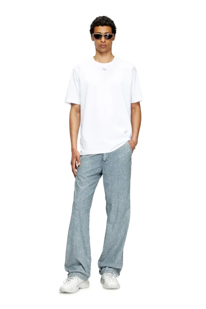 t-adjust-marey Tricou cu decupaj oval D