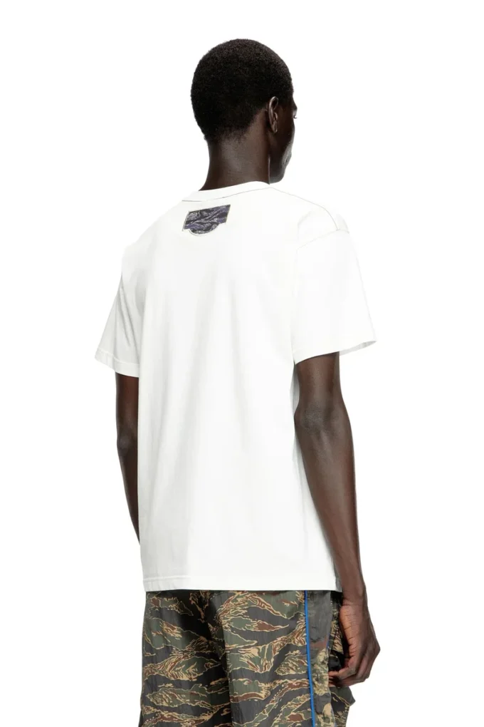 t-norm-t3 Tricou cu patch logo camuflaj t-norm-t3 Tricou cu patch logo camuflaj