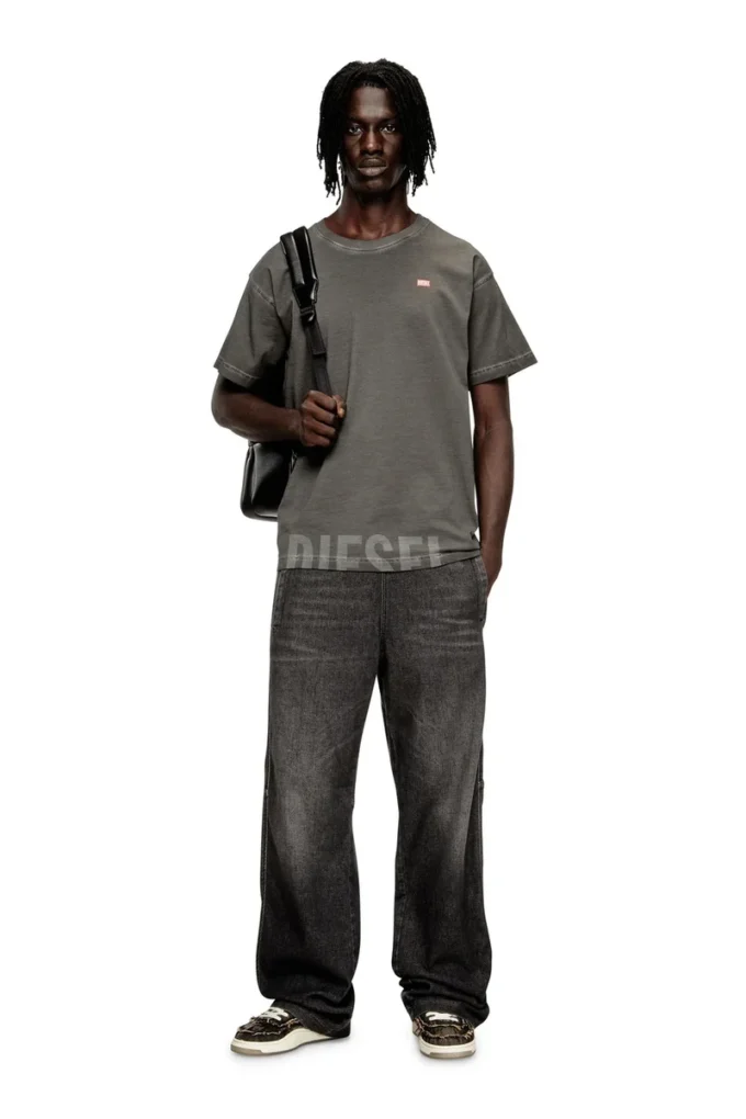 t-norm-t7 Tricou din bumbac cu guler rotund și imprimeu t-norm-t7 Tricou din bumbac cu guler rotund și imprimeu