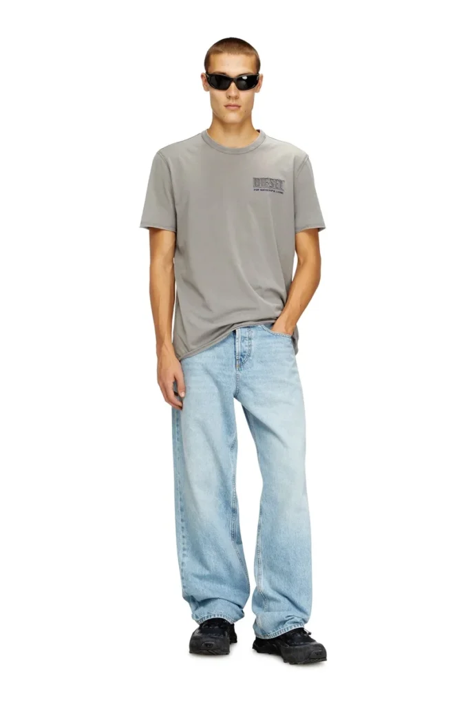 t-rawjust-v1 Tricou spălat cu acid, cu margini nefinisate t-rawjust-v1 Tricou spălat cu acid, cu margini nefinisate