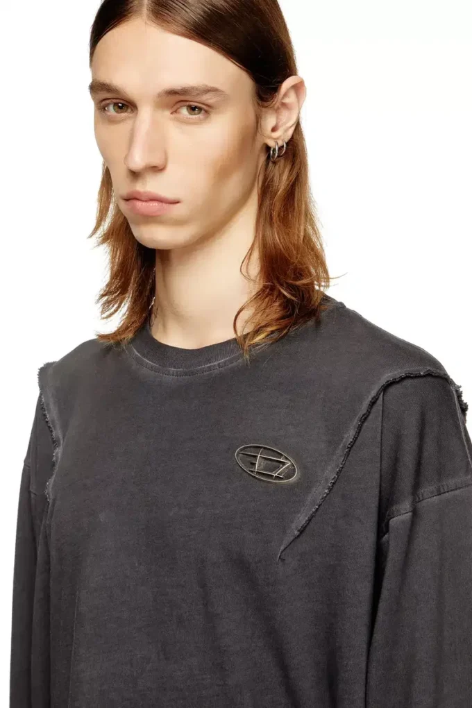 t-thug-t-shirt Tricou cu mâneci lungi și efect decolorat t-thug-t-shirt Tricou cu mâneci lungi și efect decolorat