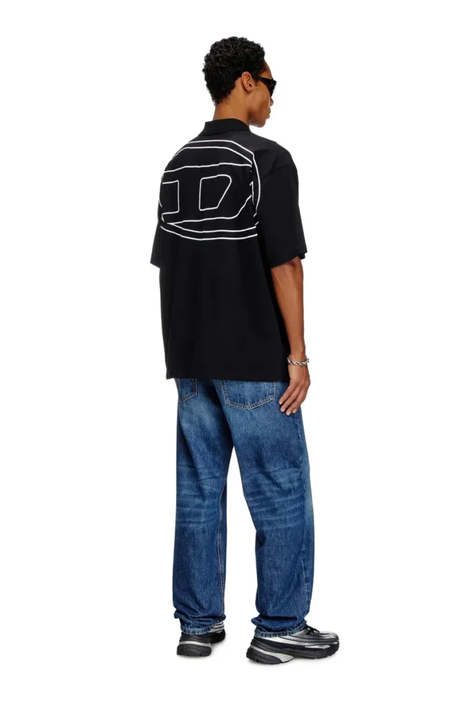 t-vort-megoval-d Tricou polo cu broderie ovală maxi D