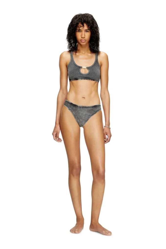 ufpn-d-oval-high-waisted-brief Găsește cel mai apropiat magazin ufpn-d-oval-high-waisted-brief Găsește cel mai apropiat magazin