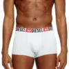 umbx-damienthreepack Pachet de trei boxeri cu logo pe toată suprafața umbx-damienthreepack Pachet de trei boxeri cu logo pe toată suprafața