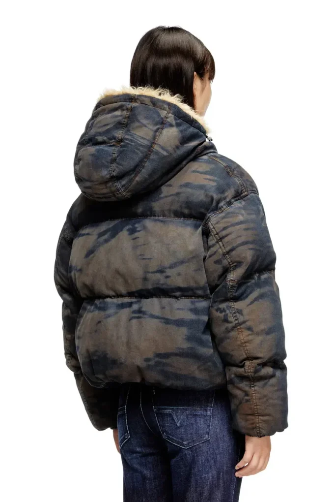 w-aves-fur Jacheta matlasată cu glugă din denim camuflaj cu efect murdar