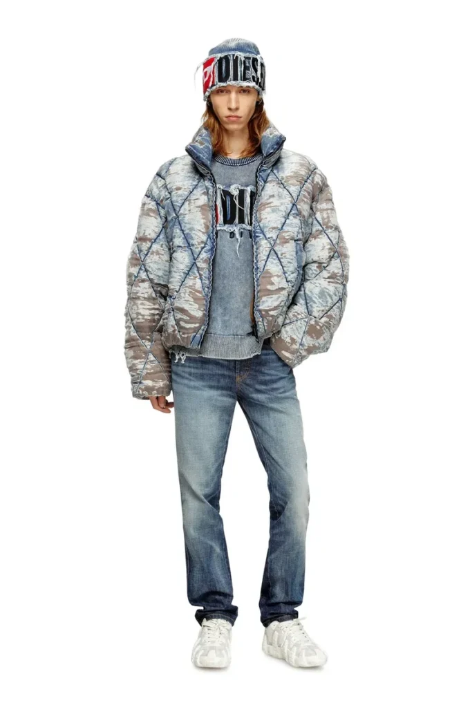 w-kons Jachetă căptușită din denim devoré matlasat în model argyle w-kons Jachetă căptușită din denim devoré matlasat în model argyle